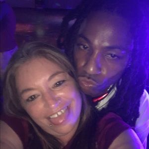 Meet your Posher, Frances